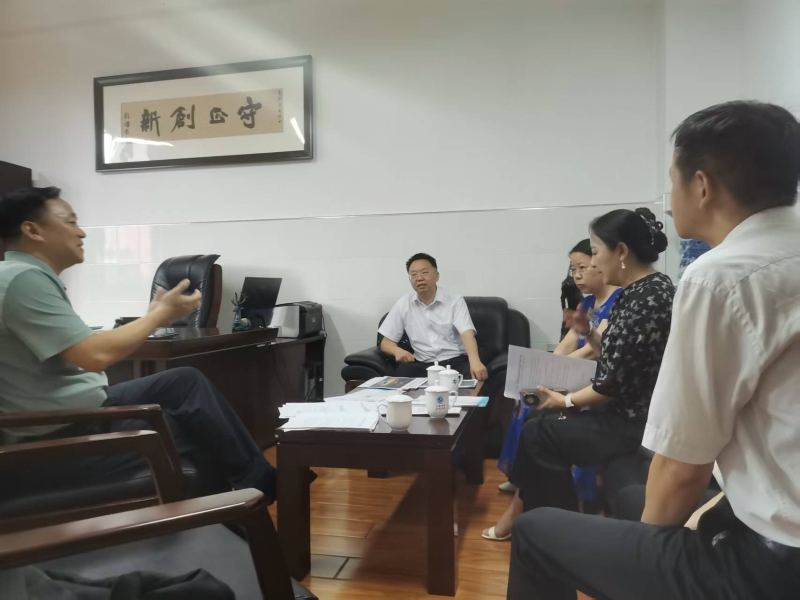 UFri_1752225593382040436.jpg 01.jpg